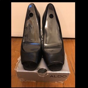 Aldo wedge